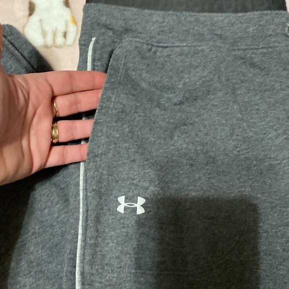 Under Armour joggers - Picture 2 of 5